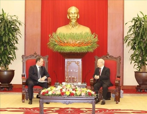 Vietnam y Bielorrusia destacan la cooperación entre los partidos políticos - ảnh 1