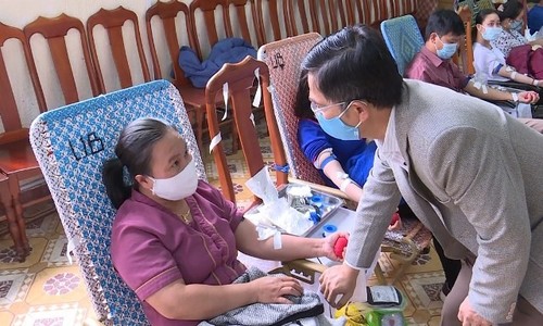 Lam Dong se fija el objetivo de recoger 2000 unidades de sangre - ảnh 1