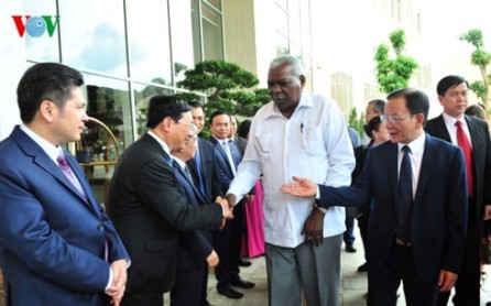 Presidente parlamentario cubano visita provincia de Son La - ảnh 1