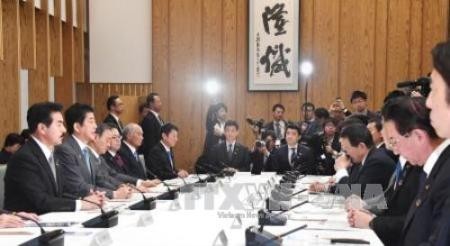 Japón tomará medidas para enfrentar situaciones inesperadas en península coreana  - ảnh 1