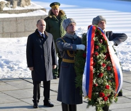 Rusia celebra el 75 aniversario de su victoria en la batalla de Stalingrado - ảnh 1