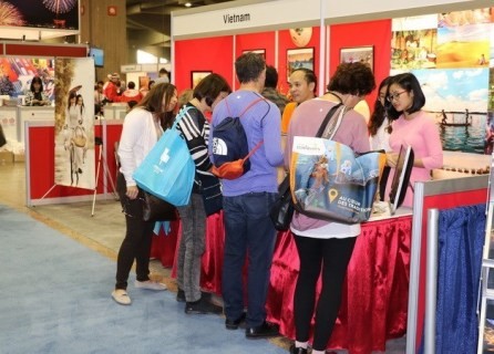 Vietnam deja grata impresión en Feria de Turismo de Ottawa  - ảnh 1