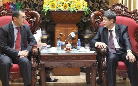 Vietnam y Kazajistán aumentan cooperación en periodismo - ảnh 1