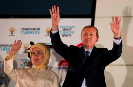 Recep Tayyip Erdogan gana las votaciones generales en Turquía - ảnh 1