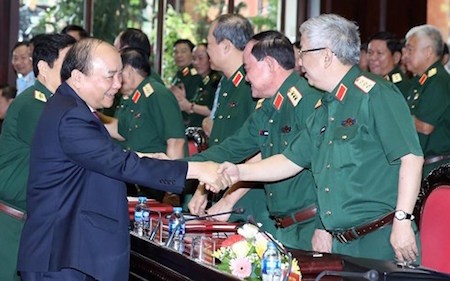 Piden optimizar la fuerza combativa del Ejército Popular de Vietnam - ảnh 1