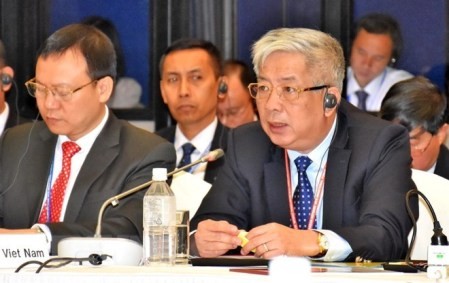 Vietnam activa en la décima Reunión de Ministros de Defensa Asean-Japón - ảnh 1