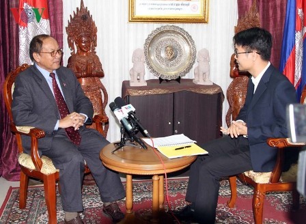 Visita del primer ministro impulsará las relaciones con Vietnam, afirma funcionario camboyano - ảnh 1