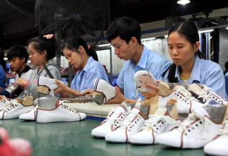 Las exportaciones de calzado y bolsos de Vietnam se estiman en 19,5 mil millones de dólares en 2018 - ảnh 1