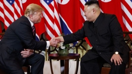 Estados Unidos y Corea del Norte prometen continuar manteniendo el diálogo por la paz - ảnh 1