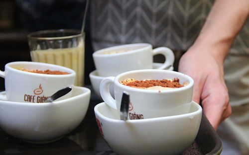 Café Giang, más popular después de la cumbre estadounidense-norcoreana - ảnh 1