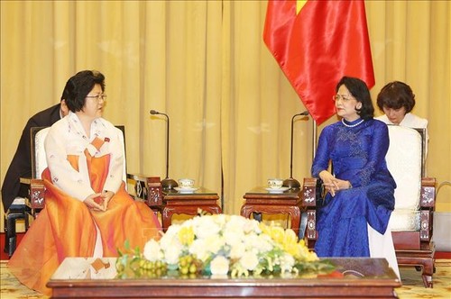 Vietnam y Corea del Norte consolidan relaciones  - ảnh 1