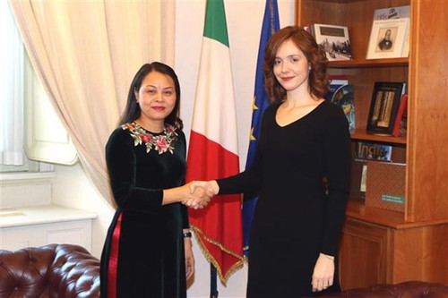 Vietnam e Italia intercambian experiencias sobre igualdad de género - ảnh 1