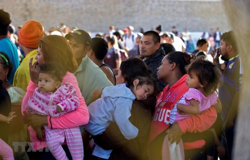 Estados Unidos recrudece medidas contra oleada de migrantes  - ảnh 1
