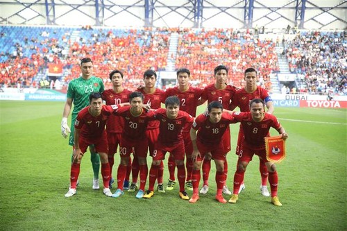 Fútbol vietnamita continúa subiendo en el ranking FIFA  - ảnh 1