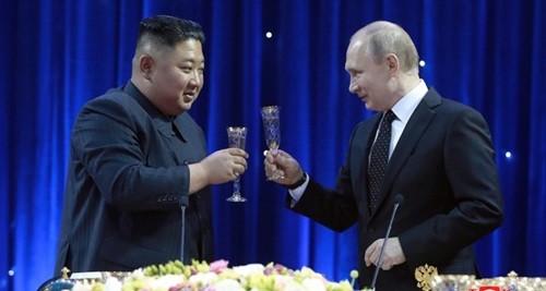 Kim Jong-un invita a Putin a visitar Corea del Norte  - ảnh 1