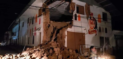 Terremoto de magnitud 8 causa pérdidas humanas a Perú - ảnh 1