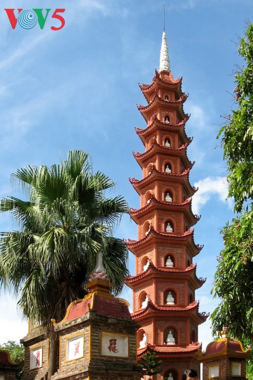 Dos pagodas vietnamitas entre las 20 más bellas del mundo - ảnh 5