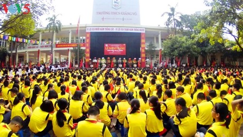Inicio del nuevo año escolar en Vietnam - ảnh 11