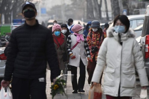 Aumenta a 908 número de muertos por neumonía aguda en China - ảnh 1