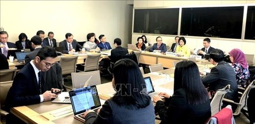 Vietnam dirige reunión sobre trabajo de OMC en Suiza - ảnh 1