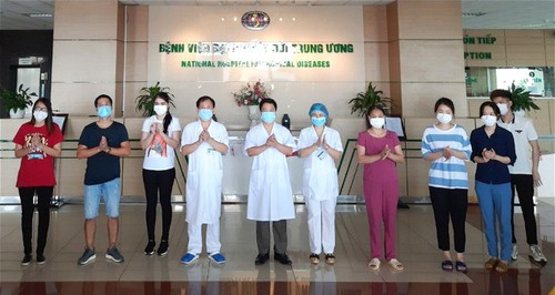 Curadas ocho personas más con coronavirus en Vietnam - ảnh 1