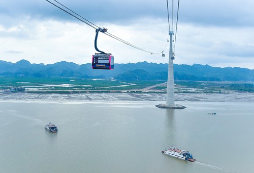 Inaugurarán en Vietnam el teleférico con pilona más alta del mundo  - ảnh 1