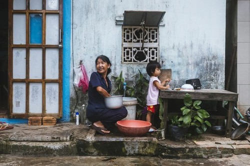Vida cotidiana de los habitantes del centro de Vietnam a través de los ojos de un fotógrafo japonés - ảnh 7