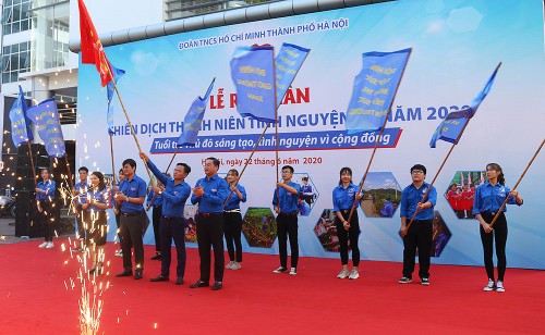 Lanzan programas voluntarios del verano de 2020 en Ciudad Ho Chi Minh - ảnh 1