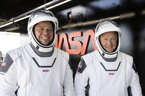 Astronautas estadounidenses regresan con éxito a la Tierra - ảnh 1