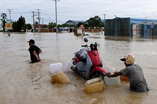 Vietnam transmite condolencias a Camboya por las pérdidas causadas por inundaciones - ảnh 1