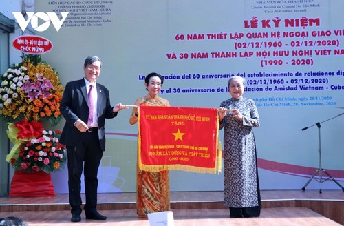 Celebran en Ciudad Ho Chi Minh el 60 aniversario de relaciones Vietnam-Cuba - ảnh 1
