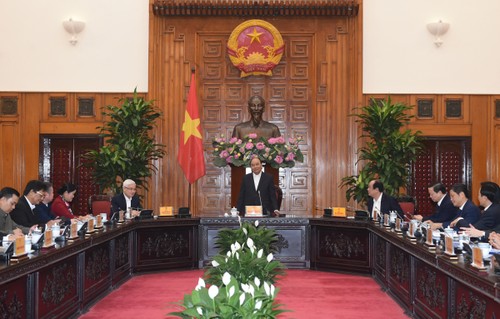 Primer ministro de Vietnam trabaja con autoridades de Binh Phuoc - ảnh 1