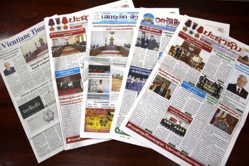 Prensa laosiana valora los preparativos del XIII Congreso Nacional del PCV - ảnh 1