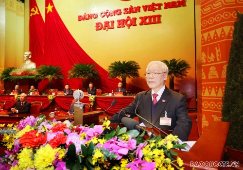 Dirigente político vietnamita continúa recibiendo felicitaciones de líderes internacionales  - ảnh 1