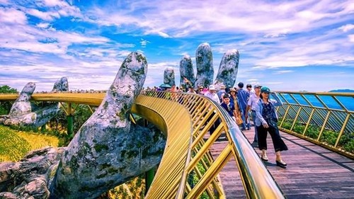 Sector turístico de Vietnam espera retorno de turistas en próximas vacaciones - ảnh 1