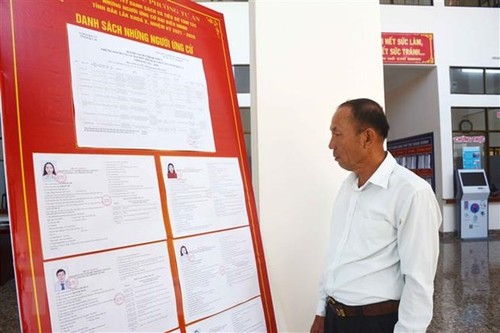 Permiten a más localidades vietnamitas celebrar anticipadamente las elecciones legislativas - ảnh 1