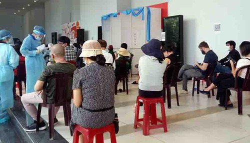 Vietnam contabiliza 264 nuevos casos de covid-19 - ảnh 1