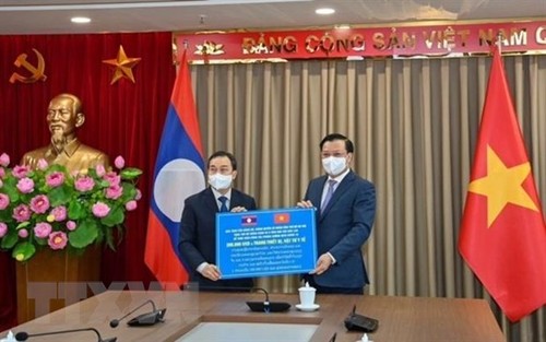 Hanói busca intensificar la cooperación multifacética con Laos  - ảnh 1