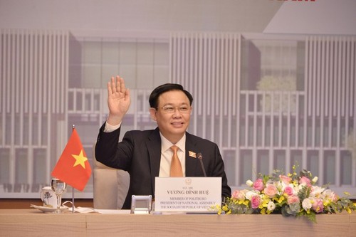 Máximo legislador vietnamita inicia gira por Europa - ảnh 1