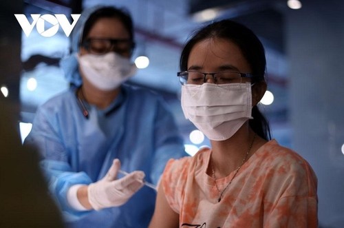 Número total de dosis de vacuna anticovid-19 en Vietnam supera los 90 millones - ảnh 1