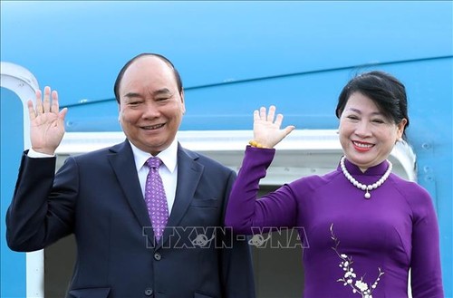 Presidente de Vietnam parte rumbo a Suiza para visita oficial - ảnh 1