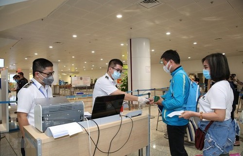 Portavoz de la Cancillería de Vietnam informa sobre política de visas y pasaporte de vacunación - ảnh 1