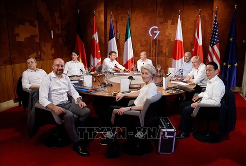 Cumbre del G7 emite declaración conjunta sobre el conflicto Rusia-Ucrania  - ảnh 1