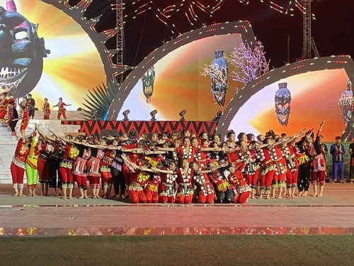 Celebran el Segundo Festival Cultural Nacional de la etnia Dao en Thai Nguyen - ảnh 13