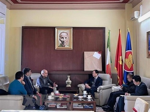 Partido Comunista de Italia aprecia el desarrollo de Vietnam - ảnh 1