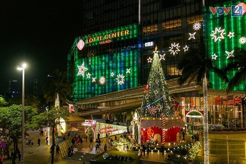 Luces navideñas de 2022 en Hanói - ảnh 2