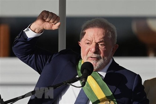 Lula aprueba nuevas decisiones tras asumir como presidente de Brasil   - ảnh 1