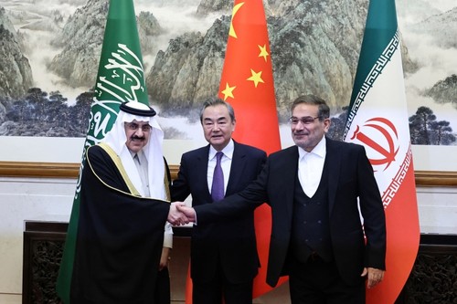 Acuerdo para reanudar relaciones entre Irán y Arabia Saudita contribuirá a la estabilidad regional - ảnh 1