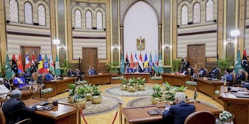 Siete países se reúnen en El Cairo para encontrar solución a la crisis en Sudán  - ảnh 1