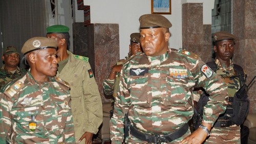 Alemania, Francia y la Unión Europea suspenden cooperación financiera y de seguridad con Níger - ảnh 1